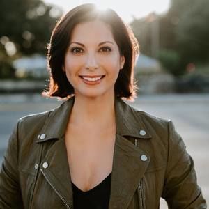 Meet your Posher, Jena